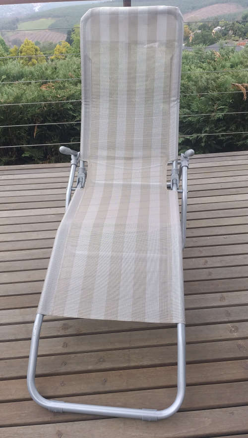 Sun Lounger / Reclining Pool Chair - Portable