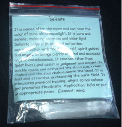 STUNNING SELENITE PIECE, CALM  AND SERENE EXCELLENT TO HAVE IN ENVIRONMENT