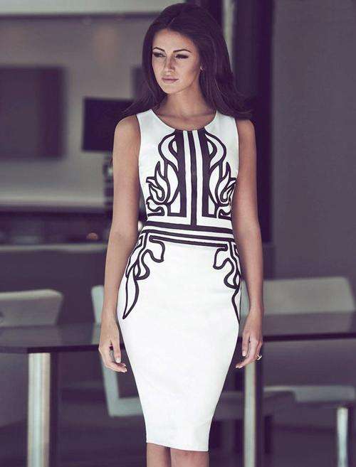 White Midi Dress   SIZE   M / L