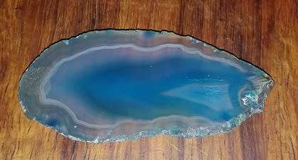 Blue Agate Slice  harmonizes your energies.