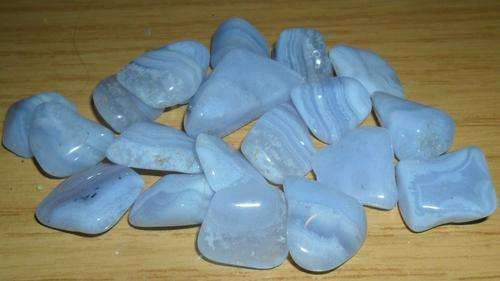 12 BLUE LACE AGATE TUMBELED STONES :VERY CALMING STONE. HELPS ONE ENTER A HIGH STATE OF AWARENESS