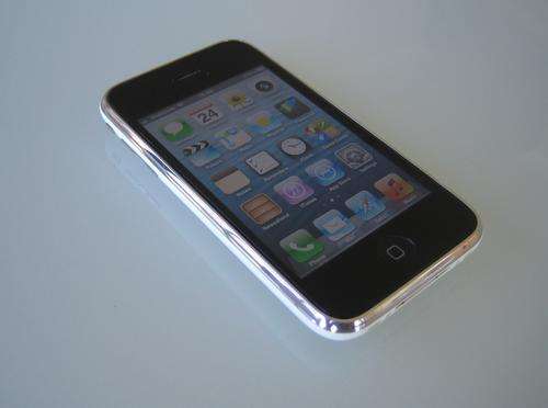Apple iPhone 3Gs 16GB white - FREE Shipping!