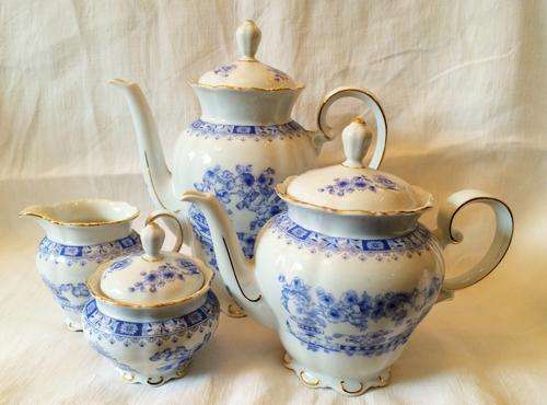 MAGNIFICENT CHINA BLAU GERMAN TEA AND COFFEE SET.