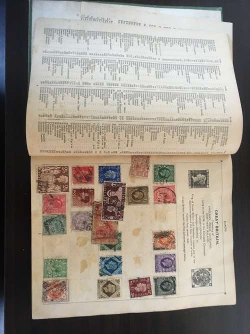 Mercury Album wirh aprox. 300 stamps