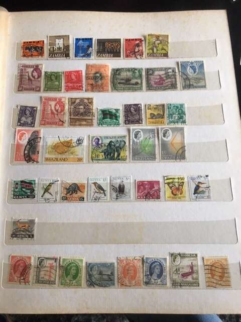 Stamp album with approx 800 stamps.