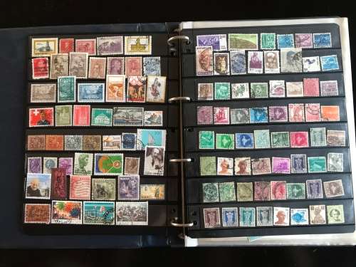 1000 different stamps