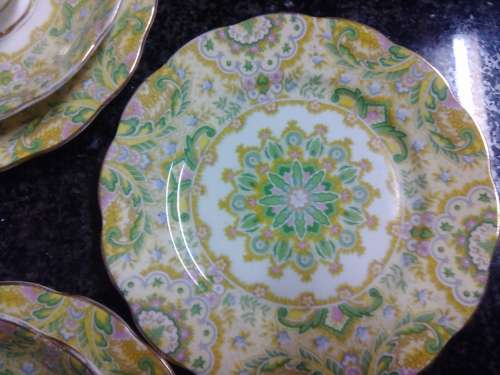 Royal Albert Paisley Shawl Tea for 4