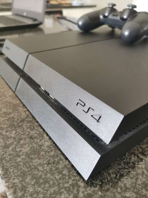 Playstation 4