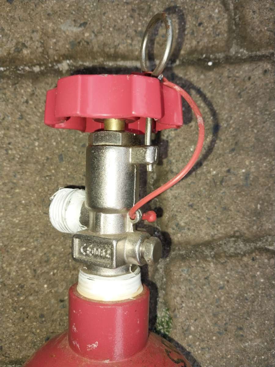 CO2 Cylinder 2 kg, Slightly Used