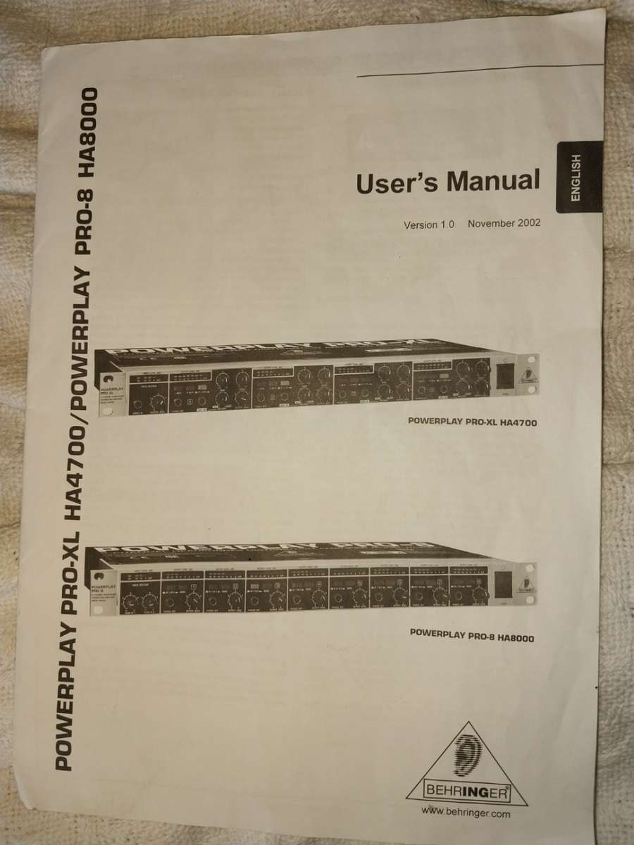 Behringer Powerplay Pro-XL HA4700 4 Channel Headphones Amplifier in Stagg 2U ABS Road Case