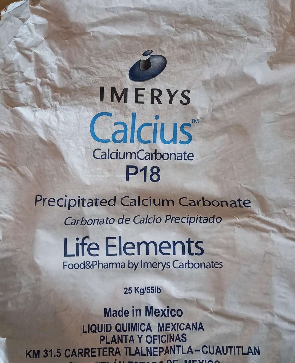 Calcium carbonate (food grade) 5 kg tub (technically expired)