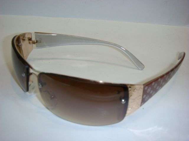 SEXY LADIES LOUIS VUITTON SUNGLASSES