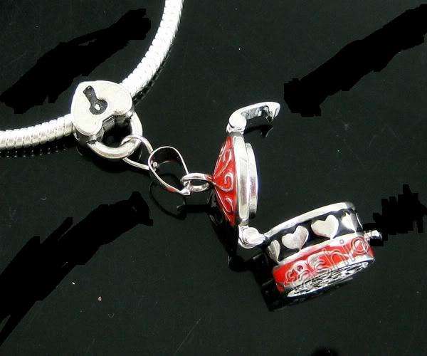 RED & BLACK PILL BOX ALLOY