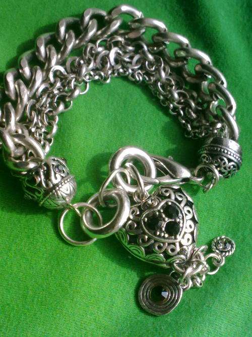 STUNNING TIBETAN SILVER FILIGREE HEART BRACELET