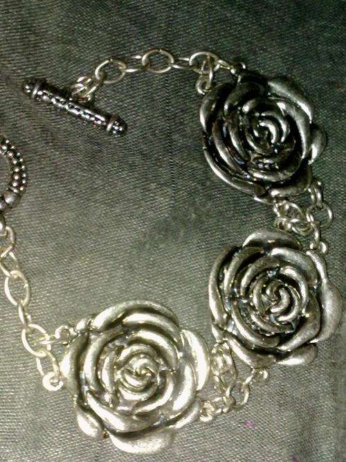 STUNNING TIBETAN SILVER ROSES BRACELET