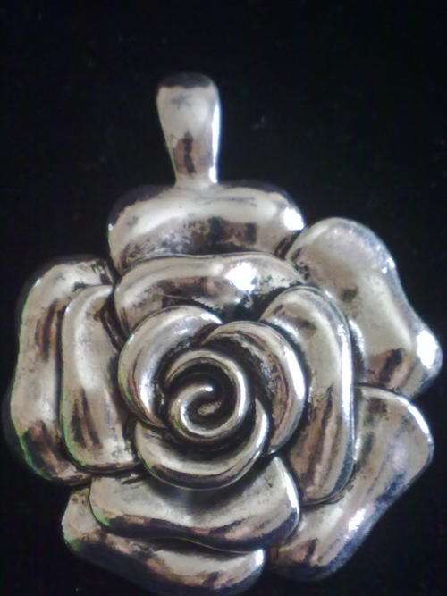 NEW!!!  TIBETAN SILVER ROSE PENDANT LARGE