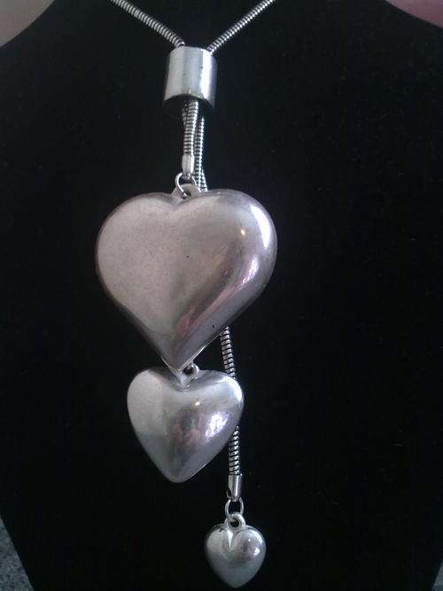 STUNNING TIBETAN SILVER HEARTS NECKLACE