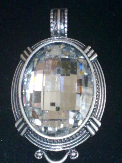 NEW!!!  TIBETAN SILVER CRYSTAL OVAL PENDANT LARGE