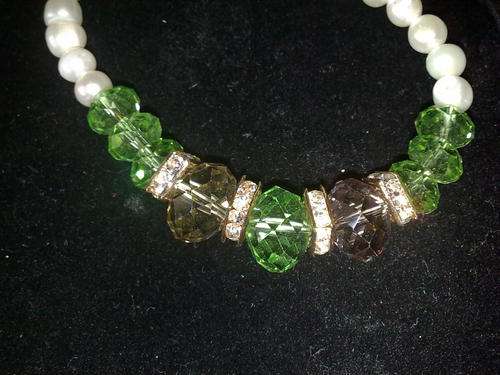 STUNNING FRESHWATER PEARL & AUSTRIAL CRYSTAL SILVER BRACELET