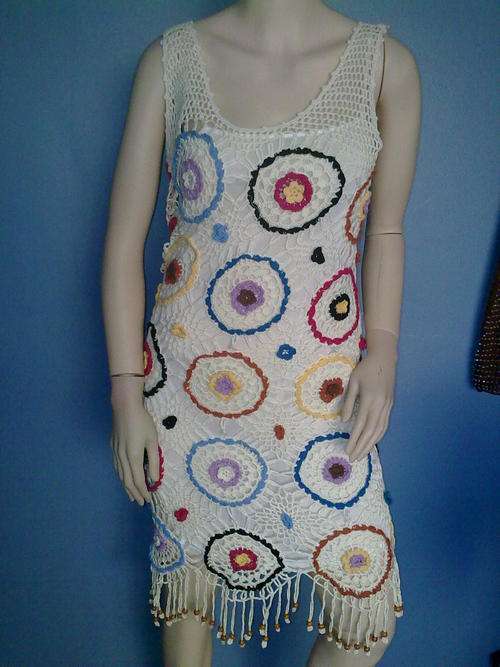 GORGEOUS HAND CROCHET FLOWERED DRESS SIZE 8-10