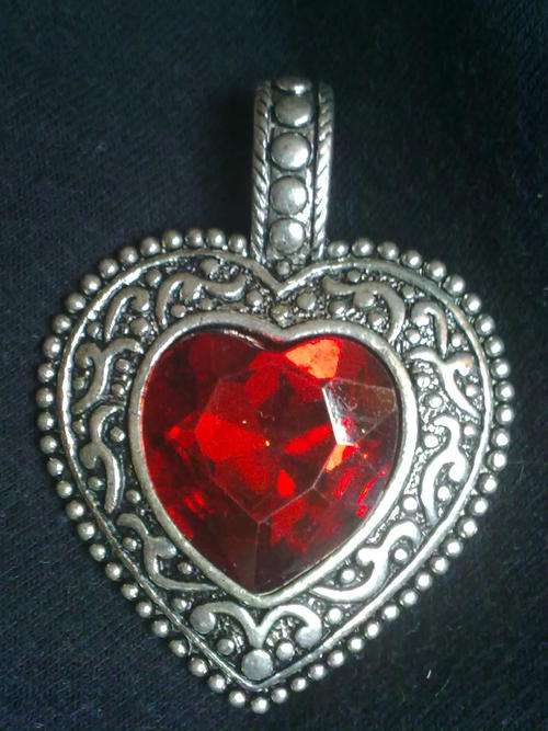 NEW!!!  TIBETAN SILVER RUBY RED HEART PENDANT LARGE