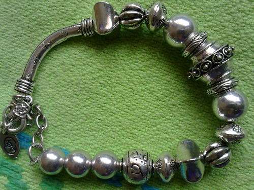 LAST ONE!!*R180* HADASSAH COLLECTION!!TIBETAN SILVER FANCY BEADS BRACELET