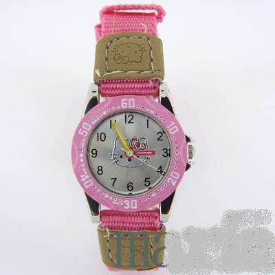 CHRISTMAS!!!QUTEST PINK EVER HELLO KITTY WATCH