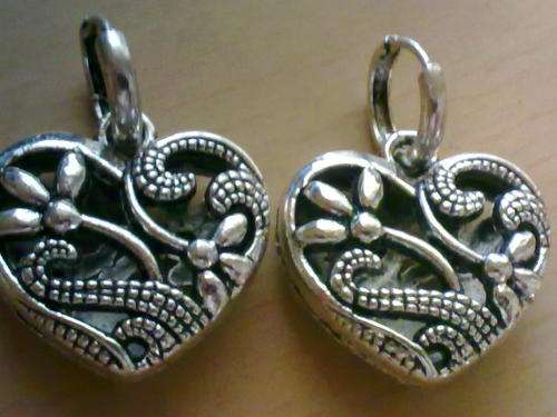 ONE PAIR ONLY!!STUNNING TIBETAN SILVER LARGE FILIGREE HEART EARRINGS