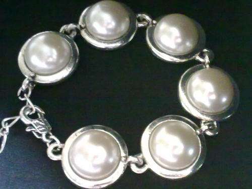*R190*EXCLUSIVELY FROM THE HADASSAH COLLECTION!  23 mm STUNNING TIBETAN SILVER PEARLY BRACELET