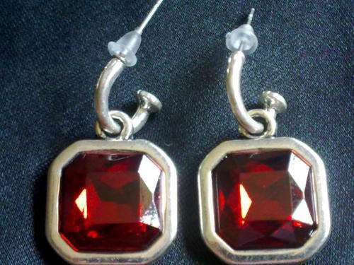 STUNNING TIBETAN SILVER  RUBY RED SQUARE EARRINGS