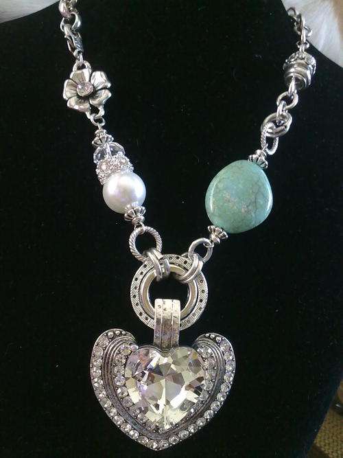 VERY LAST ONE!!!STUNNING!!! CRYSTAL HEART TIBETAN SILVER TURQUOISE NECKLACE