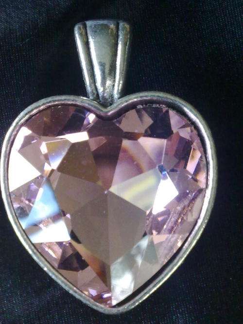 STUNNING TIBETAN SILVER PINK HEART PENDANT