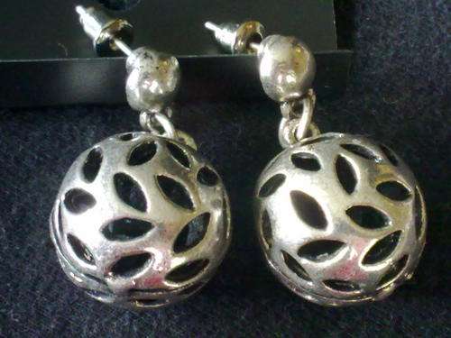 Stunning Tibetan Silver Filigree Ball dangling EARRINGS