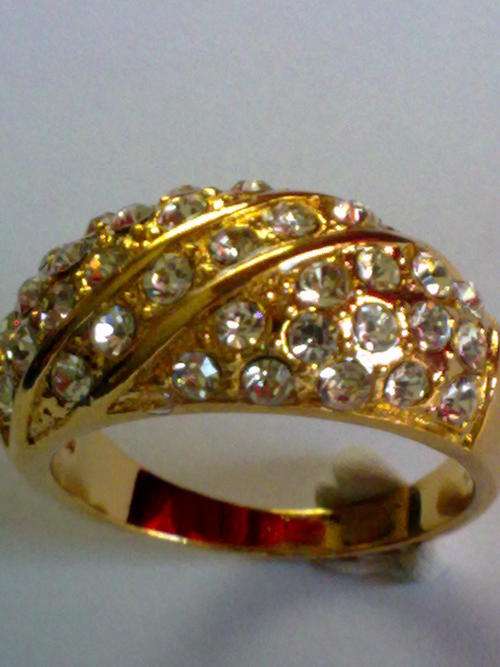 GOLD DIAMANTE WIDE RING 11 mm SIZE 19