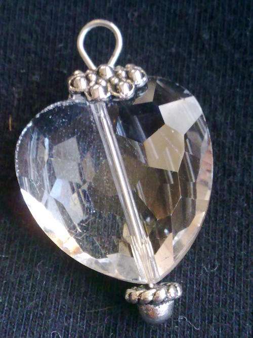 STUNNING TIBETAN SILVER CRYSTAL HEART PENDANT