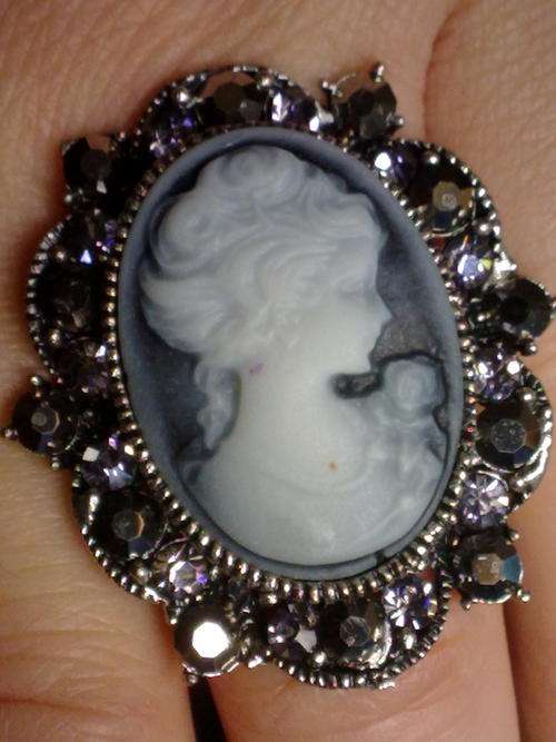 TIBETAN SILVER GREY SILVER CAMEO RING 35 mm X 32 mm