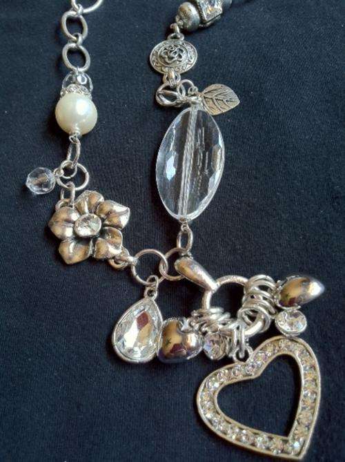 STUNNING TIBETAN SILVER  CRYSTAL HEART CHARMS PENDANT FANCY NECKLACE