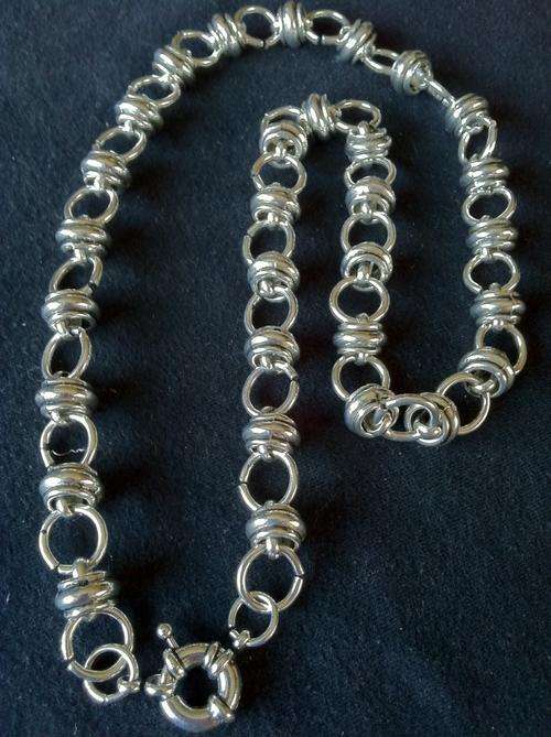 NEW!!!12 mm STUNNING TIBETAN SILVER MULTI CIRCLE NECKLACE BELCHER CLASP