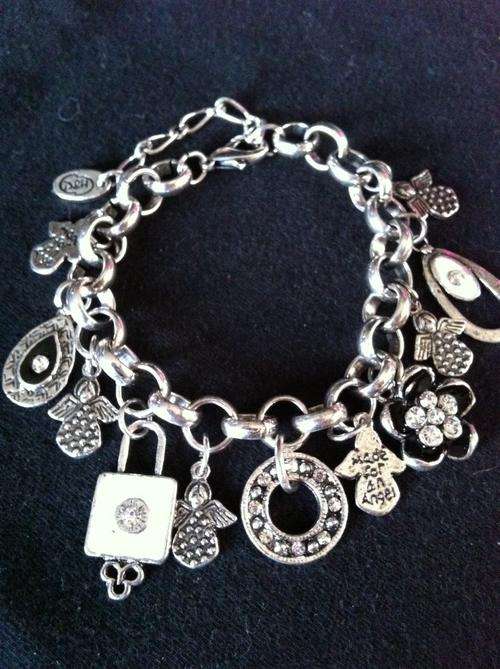 NEW!!!!  TIBETAN SILVER MADE 4 AN ANGEL CHARMS BRACELET