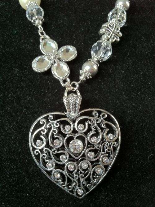 STUNNING TIBETAN SILVER  FILIGREE HEART PENDANT FANCY NECKLACE