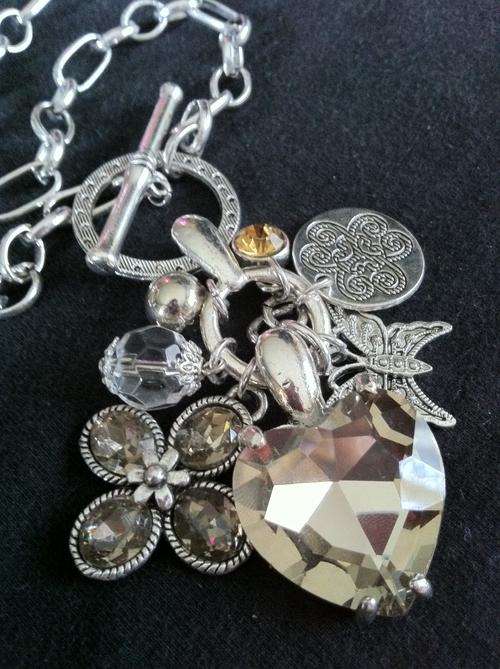 STUNNING TIBETAN SILVER  LIGHT CHAMPAIGNE HEART PENDANT MULTI CHARMS NECKLACE