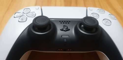 PlayStation 5 (PS5) - Glacier White (Digital Edition)