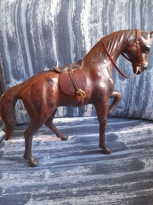Leather horse figurine