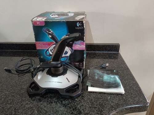 Logitech extreme 3D Pro Joystick