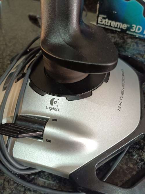 Logitech extreme 3D Pro Joystick
