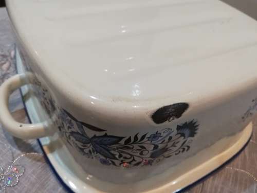 Rare Pointerware enamel blue and white roasting dish