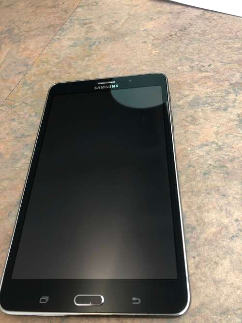 Samsung galaxy tab 4 3g 7.0 (excellent condition)