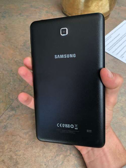 Samsung galaxy tab 4 3g 7.0 (excellent condition)