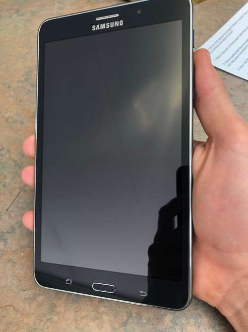 Samsung galaxy tab 4 3g 7.0 (excellent condition)