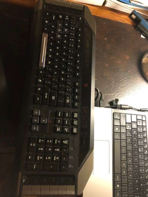 Mad Catz Cyborg V7 GAMING Keyboard